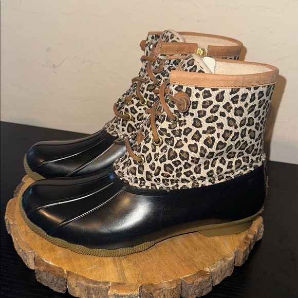 Sperry *NWOB* Women's Saltwater Animal Print All-Weather Boots - Picture 4 of 13